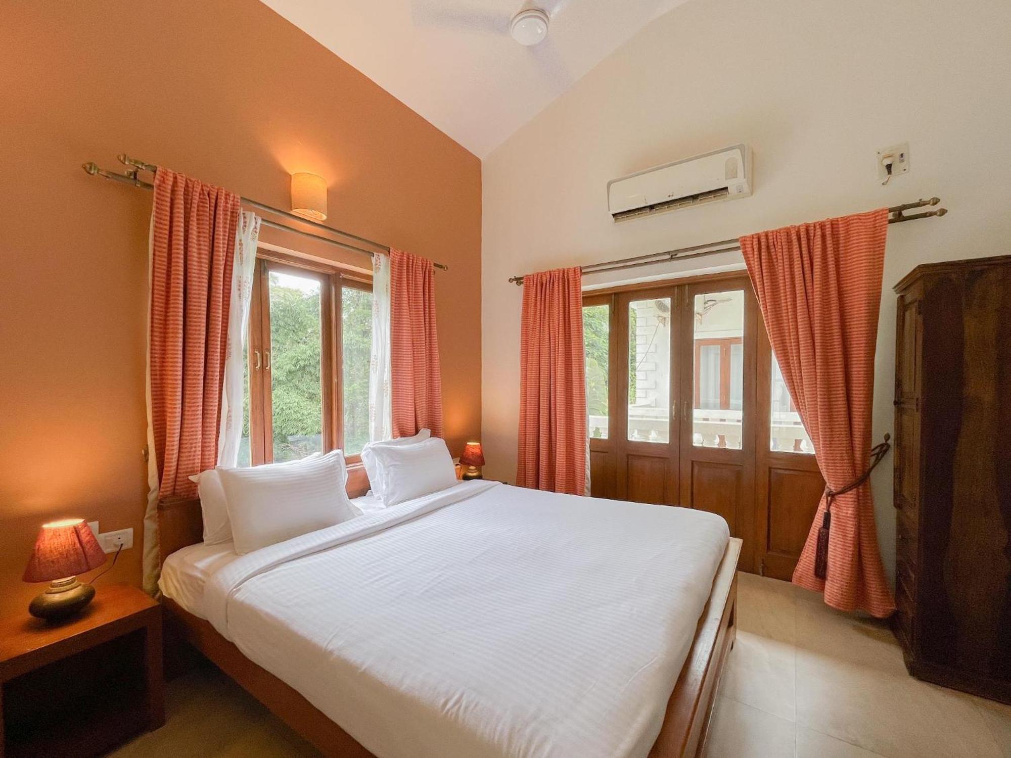 Rainforest - Casa Azure 5 Min Walk To The Beach Calangute Exterior foto